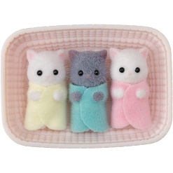 Calico Critters Persian Cat Triplets by Epoch Everlasting Play