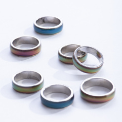 Mood Ring-by-GeoCentral